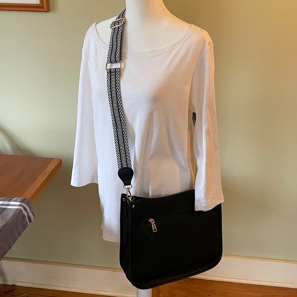 Beautiful Vegan Boho Crossbody Handbag and Purse Set (Black) - Picture 2 of 11